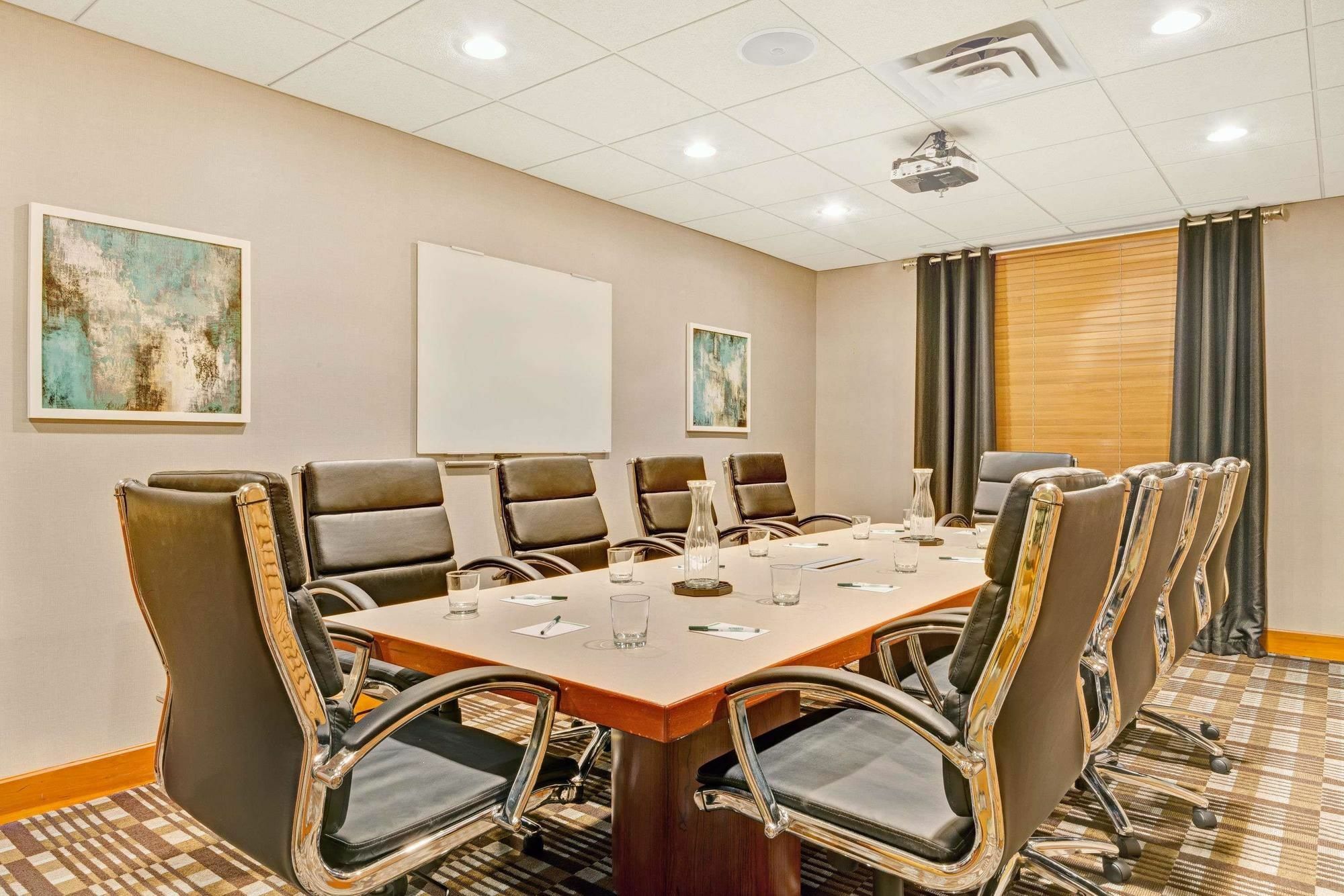 Wingate By Wyndham Cincinnati Blue Ash Exteriér fotografie